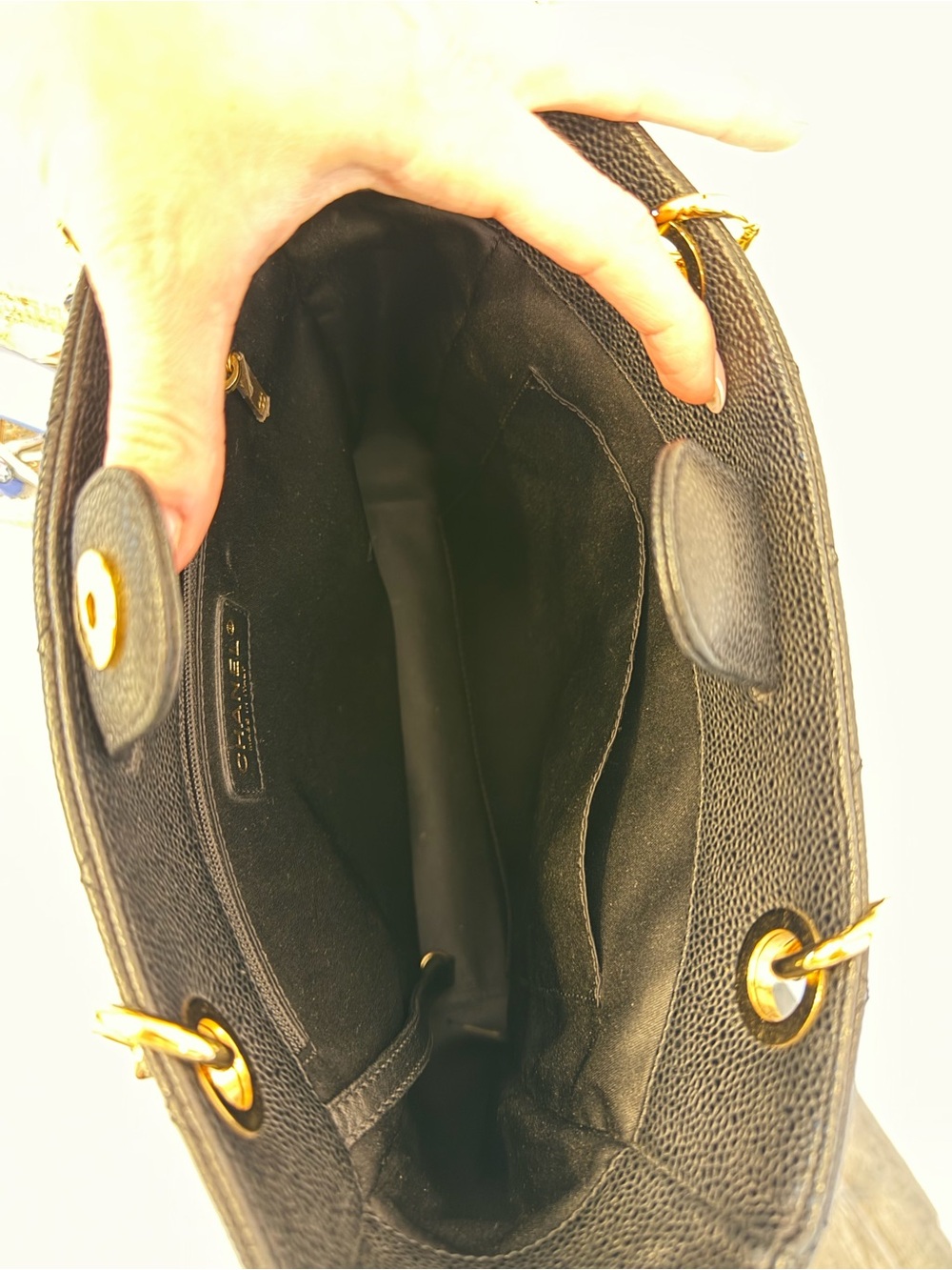 Chanel Black Quilted Leather Petite Shopping Tote with Gold Chain Straps - Picture 5 of 8